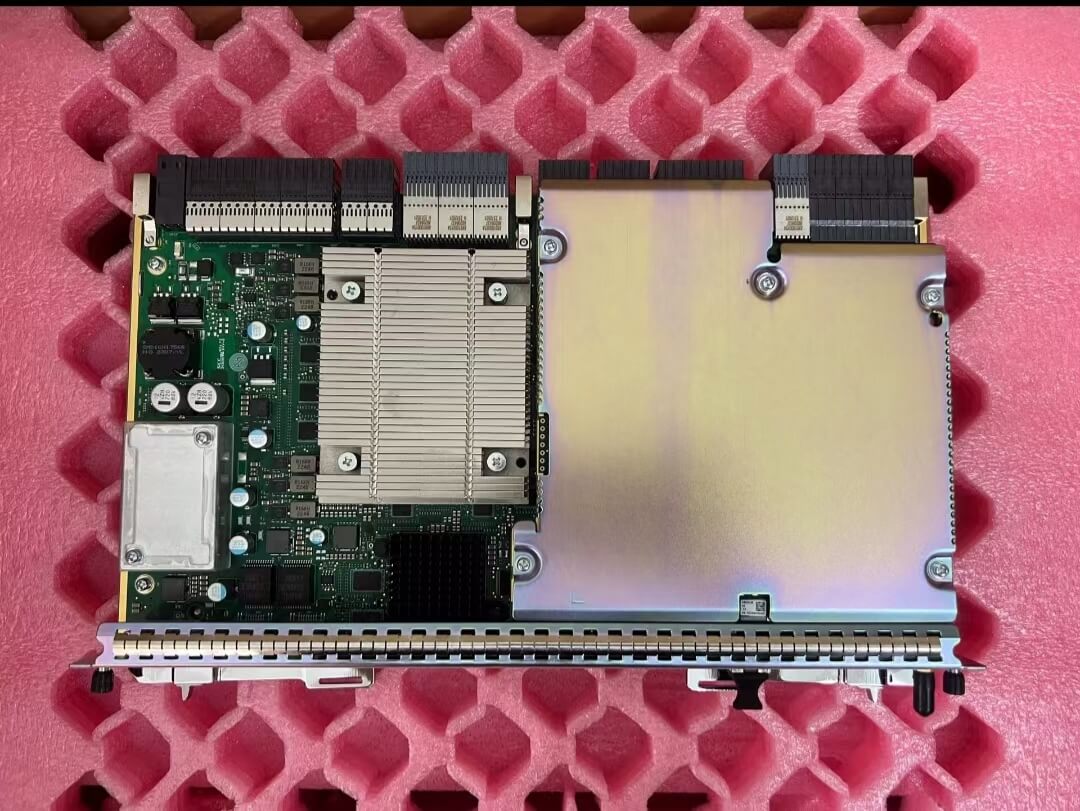 Huawei OSN 1800 Universal Cross Connect System Control and Clock Processing Board TMK6UXCM 03034KTF