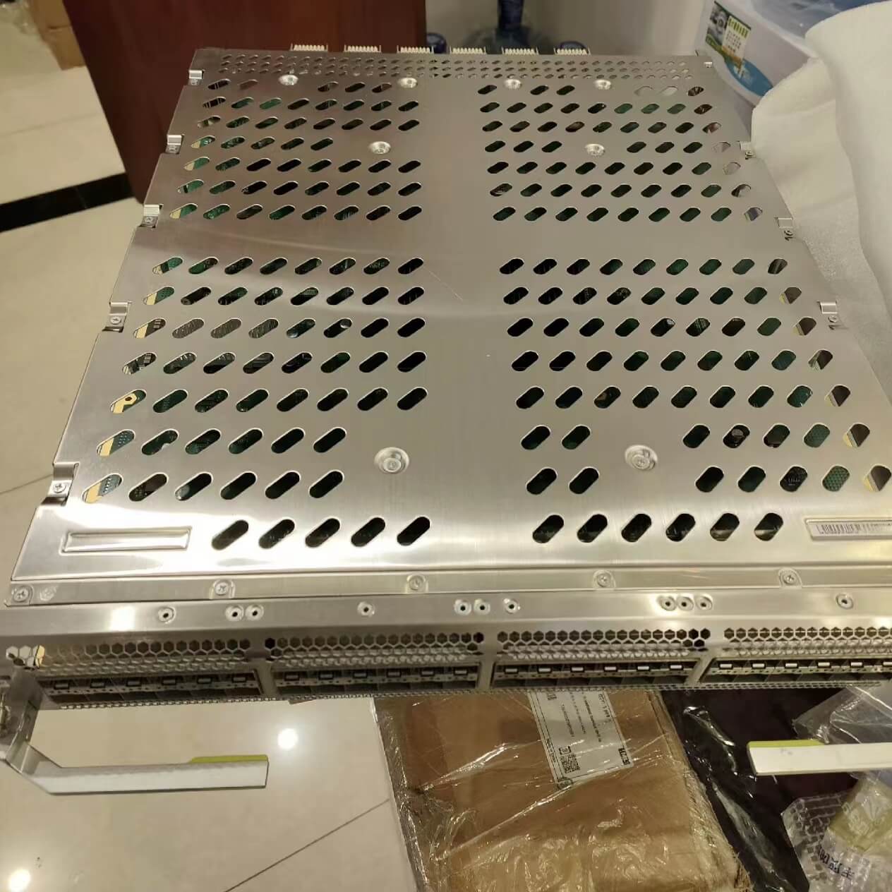 Huawei CloudEngine 16800 Series Switches 10GE Interface Card CEL48XSFD-G 03058873